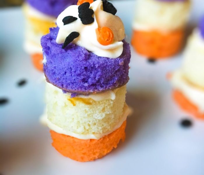Easy Halloween Mini Cake Stacks