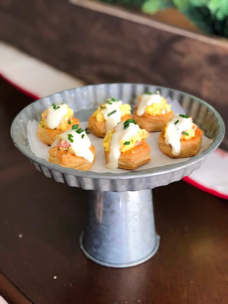 An easy brunch recipe perfect for breakfast or early afternoon. Bridal or baby shower finger foods.