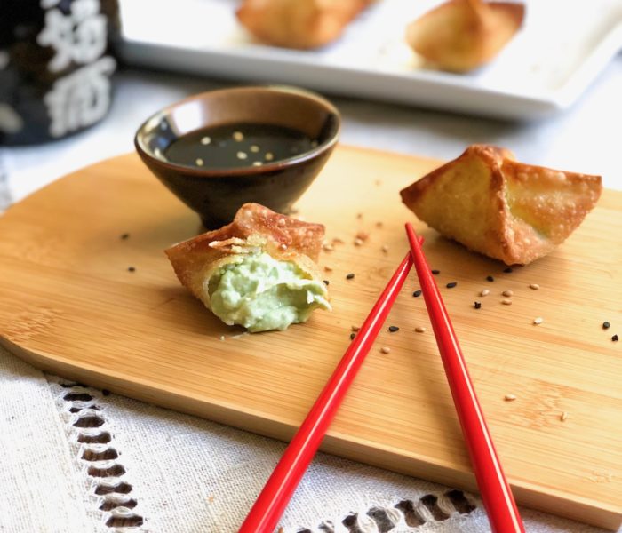Avocado Cream Cheese Wontons With Sesame