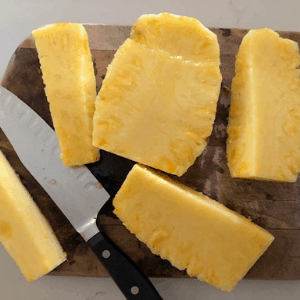 How to cut a fresh pineapple into wedges